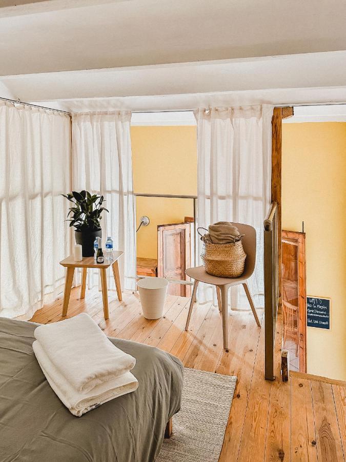 برشلونة Habitacion Privada, Casa Compartida Con Pareja Private Room, Shared House With A Couple المظهر الخارجي الصورة